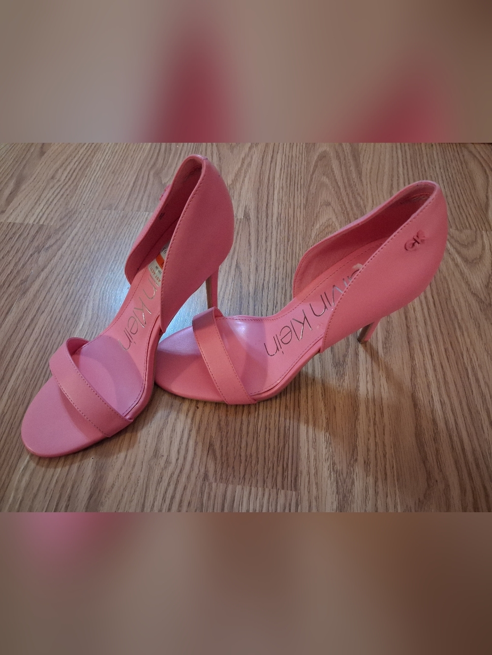 NWT CALVIN KLEIN Metino Pumps.  Womens.  Size 6M.  Color: Hot Pink.